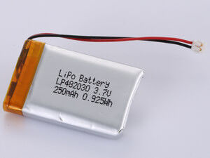 LP482030 3.7V 250MAH Yüksek Kapasiteli LiPo Paketi Enerji yoğunluğu 150-200 Wh/kg ve Çevreye Etkisi Zehirli Malzemeler İçerir