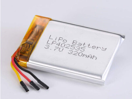 LP402535 3.7V 320MAH 2 saat şarj süresi ve gümüş folyo ve şeffaf PVC ile Li-ion pil