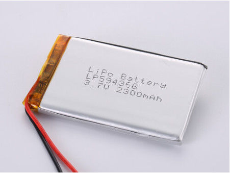 Oem Kabul edilebilir Açık Voltaj 3.7V 2300MAH 1 yıllık raf ömrü ve 3.7v nominal voltajı olan Lityum Polimer Pil