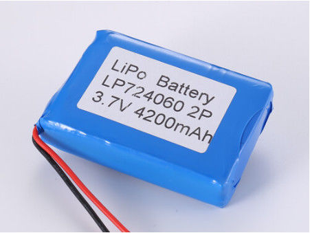 LP724060 3.7V 4200MAH endüstriyel uygulamalar için 1C boşaltma akımı ile Li-Ion pil