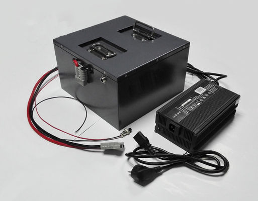 Li-ion pil üreticileri 24V 60AH Çevre Güvenliği Uzun ömürlü LiFePO4 Pil Paketi